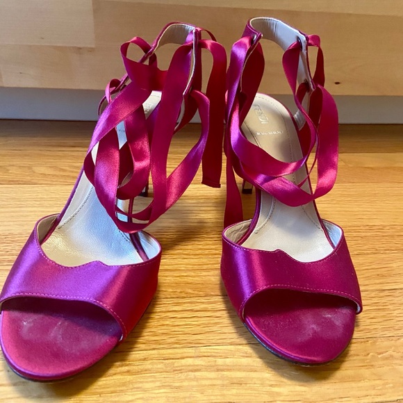 Fendi sandals worn once - Picture 2 of 6